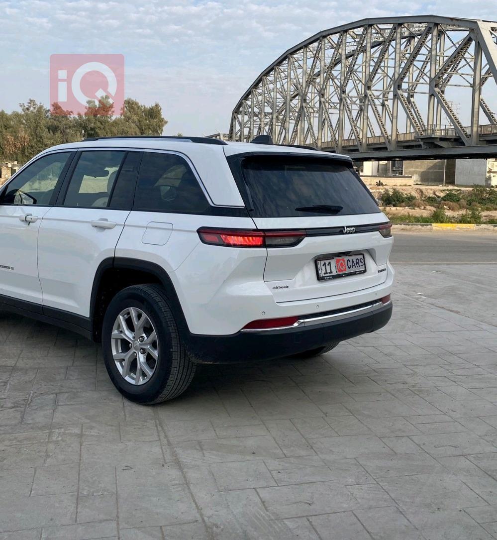 جيب جراند شيروكي